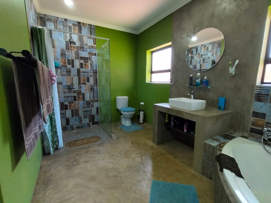 3 Bedroom Property for Sale in Geelhoutpark North West